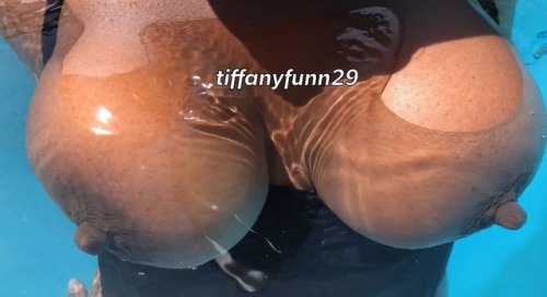 tiffanyfunn29 - Pool funn!Watch it happen on my Snap