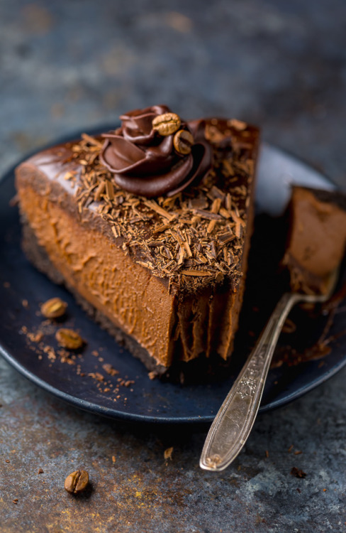 sweetoothgirl - No-Bake Espresso Chocolate Cheesecake