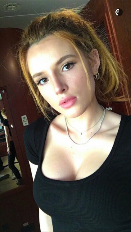 lets-jerk-off - I would use Bella Thorne’s mouth like a...
