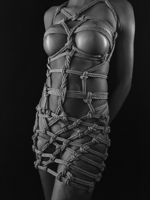 mbradfordphotography - Rope dress from a recent shoot. Rope and...