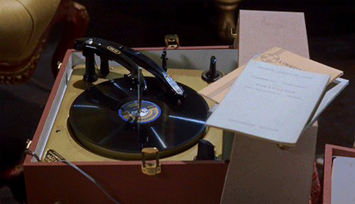 roseydoux - Breakfast at Tiffany’s (1961)I need me a record...