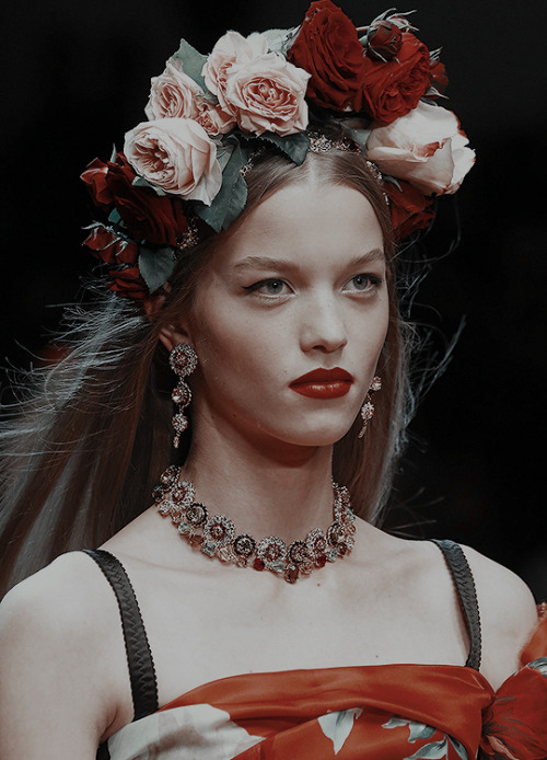 oldfashionedvillain:Dolce & Gabbana Spring 2018