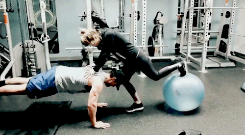 felicitysmoakq - What a workout partner!! [x]