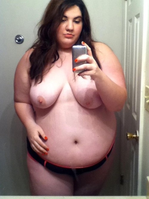 chubby-nude-pics:First name: ElizabethPics: 32Single: ...
