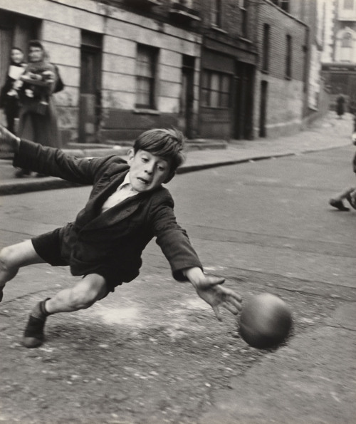 semioticapocalypse - Roger Mayne. Goalie, Street Football,...