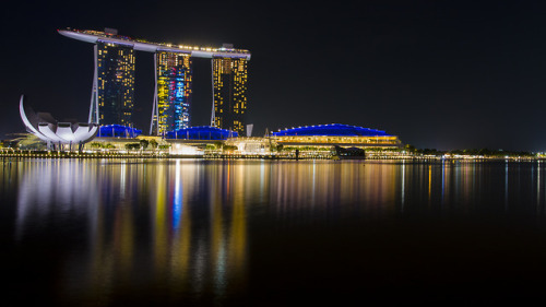 breathtakingdestinations - Marina Bay Sands - Singapore (by Hans...