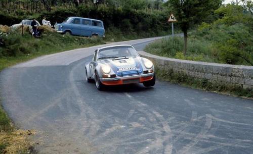 frenchcurious - Herbert Müller / Gijs van Lennep (Porsche 911...
