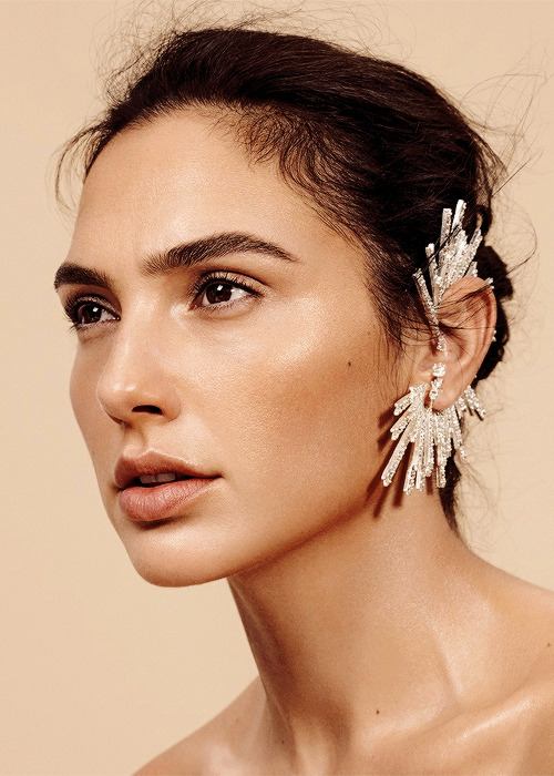 flawlessbeautyqueens - Gal Gadot photographed by Paola Kudacki...