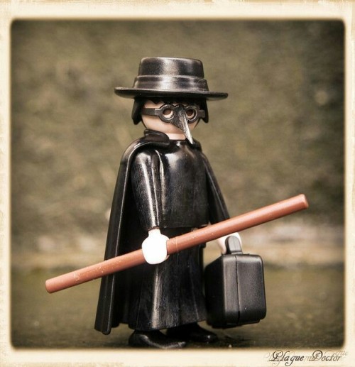themacabrenbold - Lego Plague doctor.