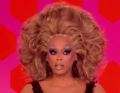 sodomymcscurvylegs - The REAL gag of this episode was Ru’s...