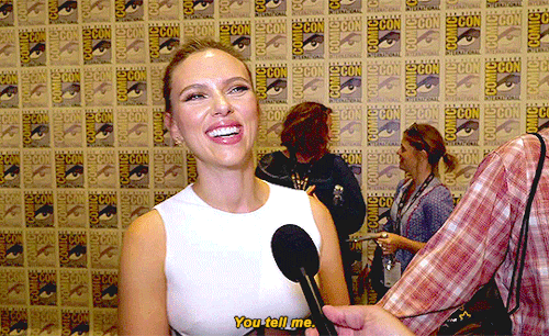 natashasromanofff:Scarlett Johansson at San Diego comic con,...