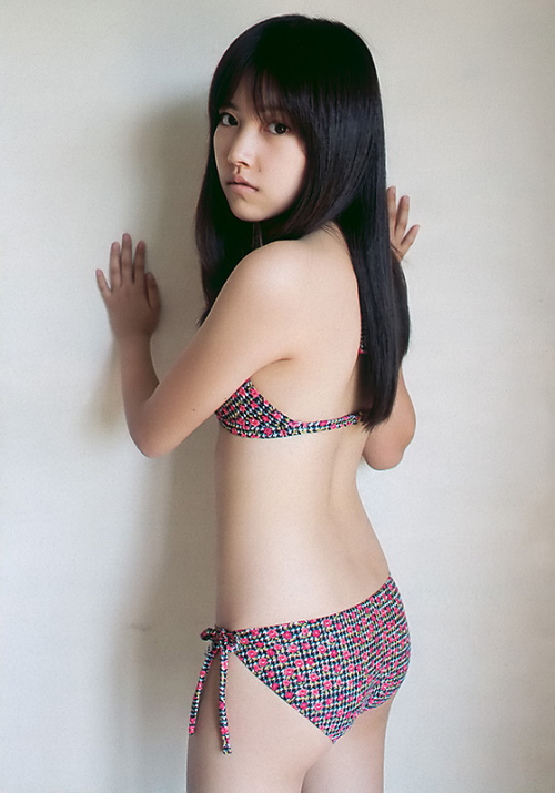 Seika Taketomi in WPB #46-2010