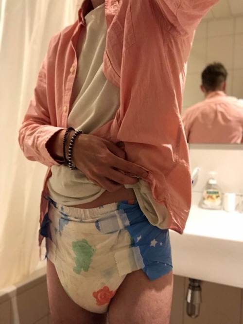 dl-teen - I know sleeping in a soaked diaper is not a bright...