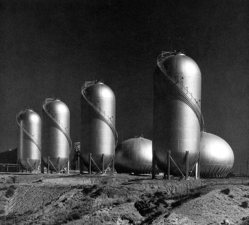 joeinct - Richie Phillips Petroleum Oil Tanks, Photo by Robert...