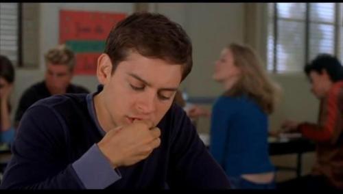 shittymoviedetails - In Spider-Man (2002) when Peter is eating...