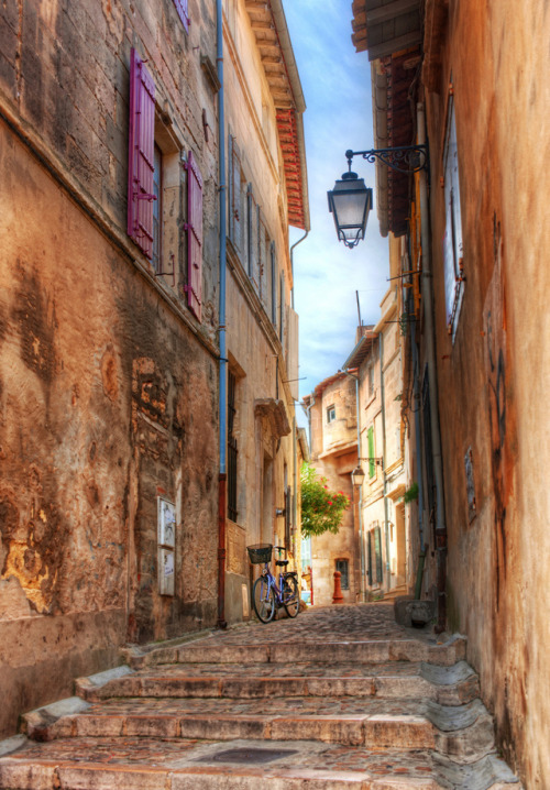 allthingseurope - Arles, France (by Trey Ratcliff)
