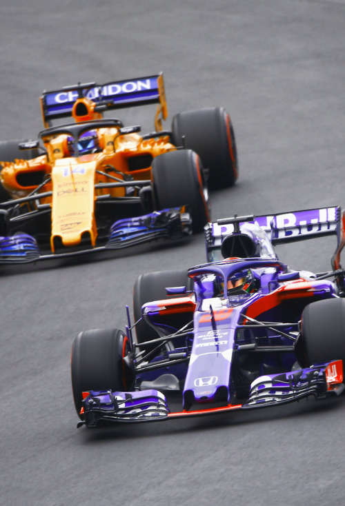 f1championship:Brendon Hartley vs Fernando Alonso l Barcelona...