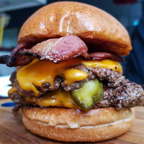 yummyfoooooood - Bacon Double Cheeseburger