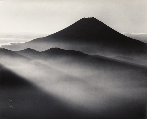 the-night-picture-collector - Koyo Okada, Mount Fuji, 1950