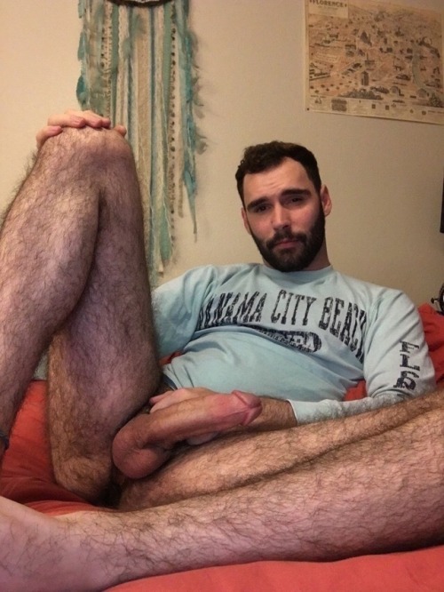 Manly Hairy Gay Porn - Cum and Play