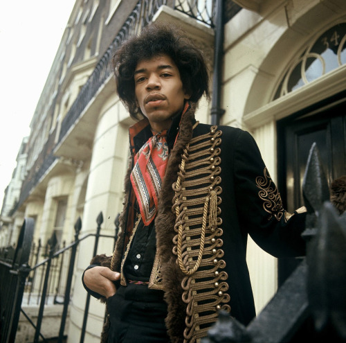 blackhoneysuga - taithebeautiful - twixnmix - Jimi Hendrix...