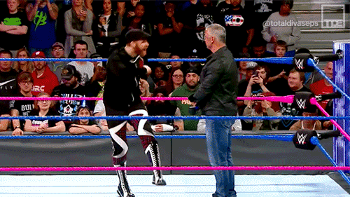 [RAW #1 ] Match 4 : Sami Zayn vs Braun Strowman Tumblr_oycrumuxDv1u1ljrzo3_500