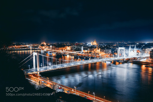 aloulou-travel:Budapest from above by Neshas