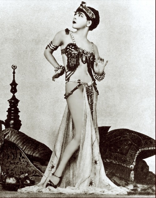 silverscreensatin - Alla Nazimova