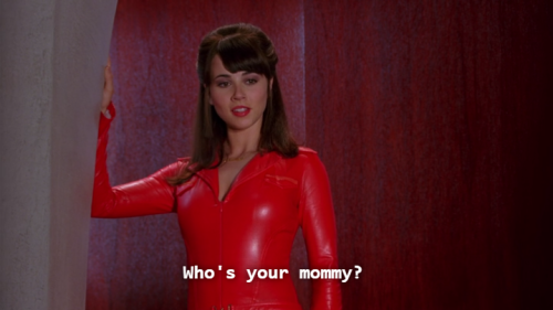 gothamsgirlgang - it’s official velma dinkley started the mommy...
