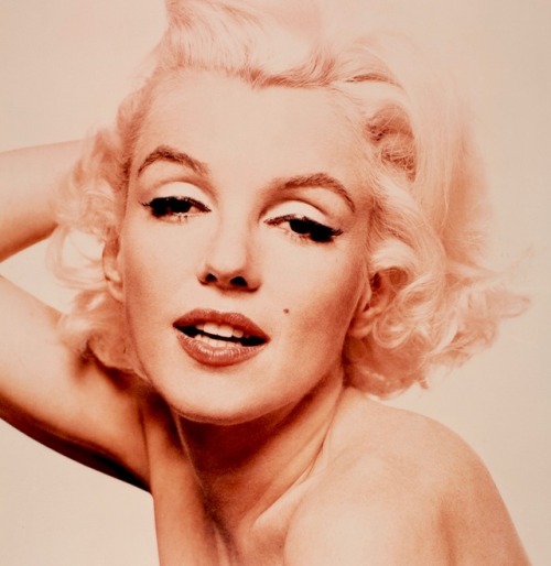 summers-in-hollywood - Marilyn Monroe, From the Last Sitting,...