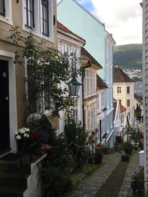 allthingseurope:
“Bergen, Norway by edepatre
”