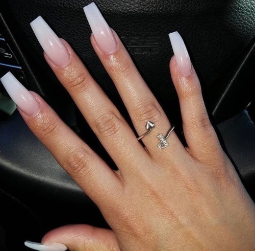 long acrylic nails | Tumblr