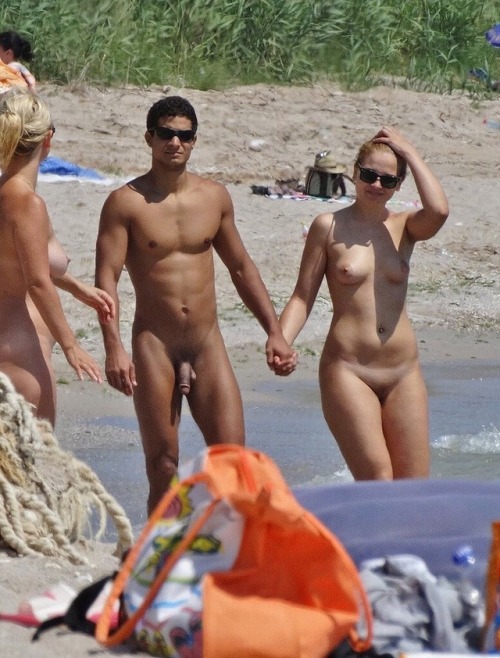 We welcome pics of your nudist life. We promote body...