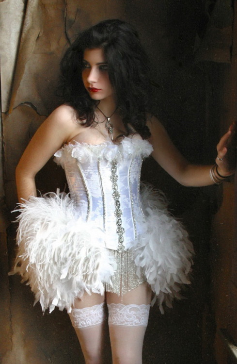 corset-fetish:Corset http://corset-fetish.tumblr.com/
