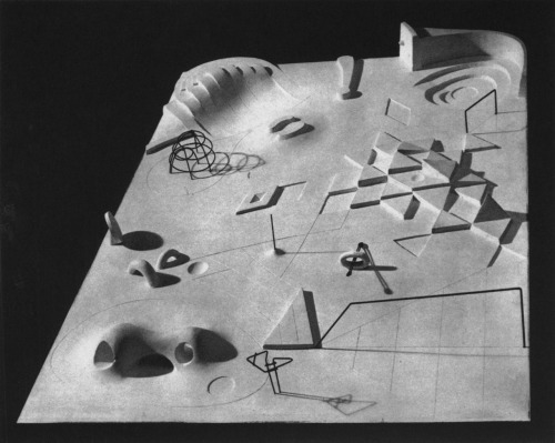 magictransistor:Isamu Noguchi, Playground designs (Modernist...