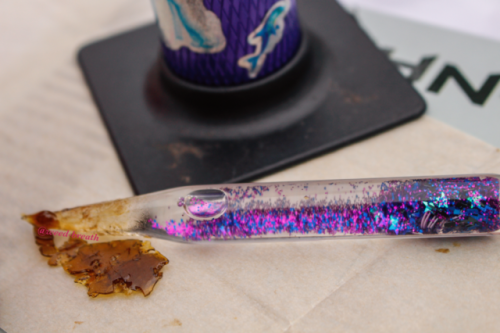 weed-breath - @earlymorningbonghits cute glitter dabber and some...