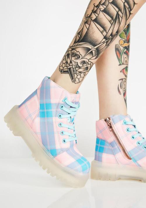 okaywowcool - pastel plaid boots - available in up to size...
