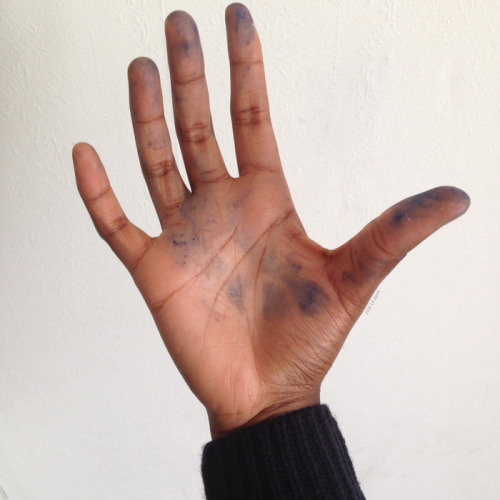 joymiessiblog:My hands after making art extendedig:...