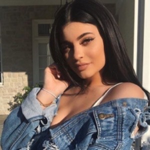 kylie jenner icons on Tumblr