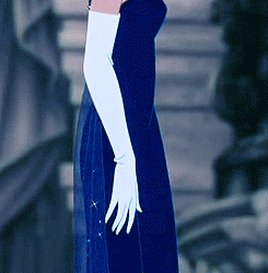 stormborntargaryen - Anastasia’s Blue Dress Appreciation Post