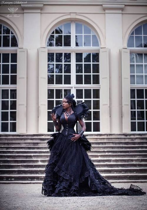 mysticthread - Black taffeta gothic victorian costume vampire...