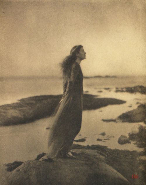 fragrantblossoms - Clarence H. White, The Sea (Rose Pastor...