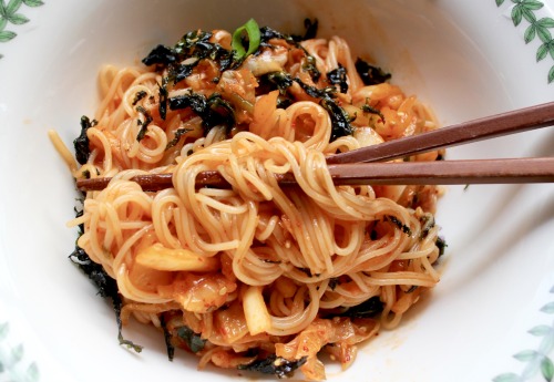 anniesveggielife - Bibim guksu (korean spicy noodles)w/...