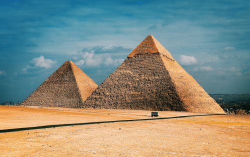 imransuleiman:Pyramids of Giza 