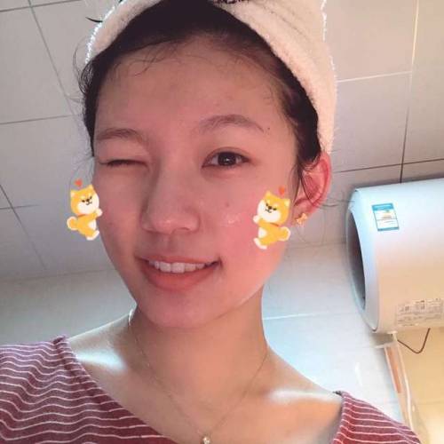 d-yeung - 网友投稿95年钱x怡，卫生间白大褂裸照拍给友人，偷情被爆出。。。