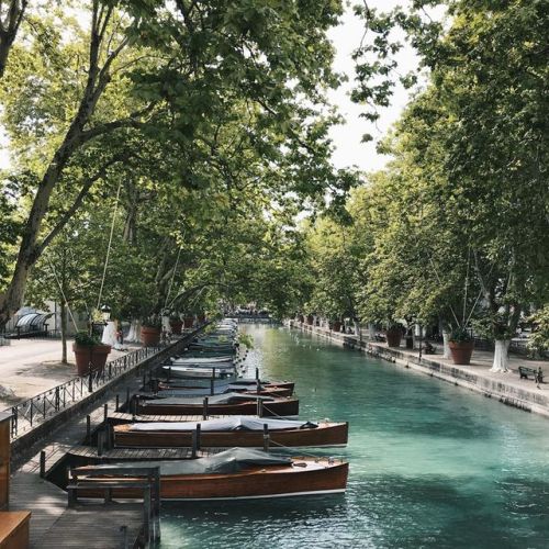 ablogwithaview - Reliving a day trip to Annecy with @raquelle and...