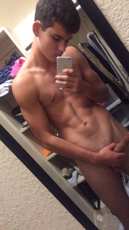 str8bait2 - Click HERE and FOLLOW for more STRAIGHT BOY PICS!