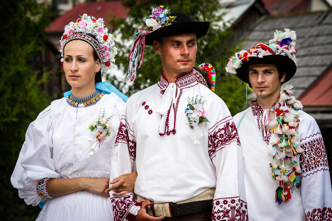 Это - национальная словакская одежда.