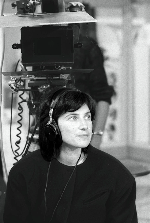 adele-haenel - Chantal Akerman on the set of her movie “Golden...
