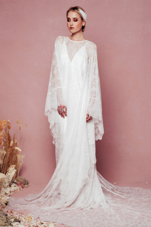 katiemarieweddings:Odylyne the Ceremony Empress Collection -...